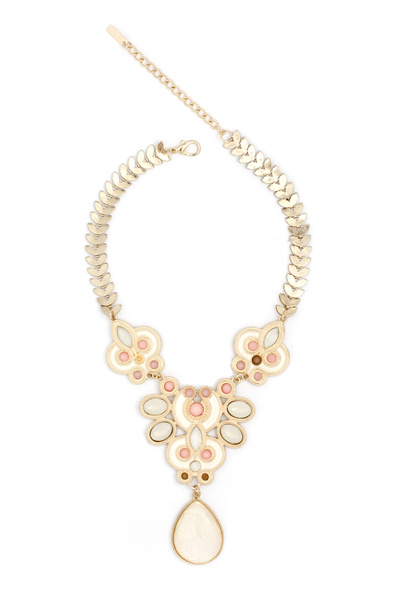 collar de oro con gemas aisladas en blanco
 - Foto, Imagen
