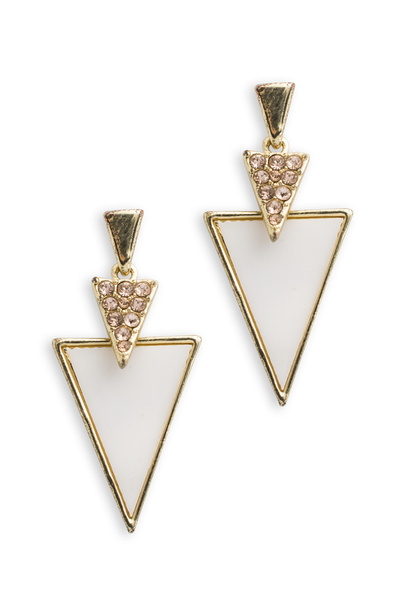 háromszögek elszigetelt fehér arany fülbevaló - Fotó, kép
