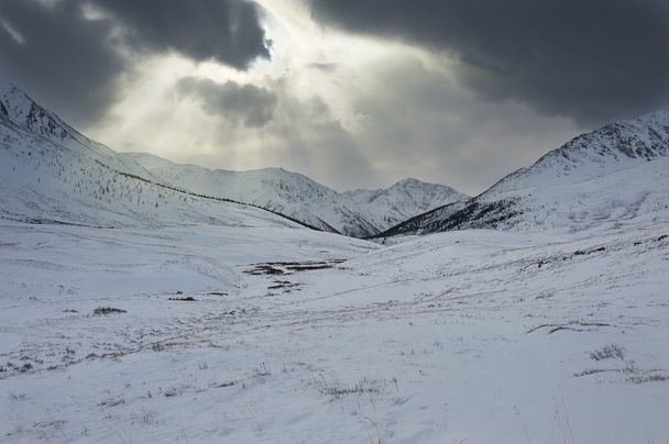 Beautiful winter landscape, Altai mountains Russia. - Fotoğraf, Görsel