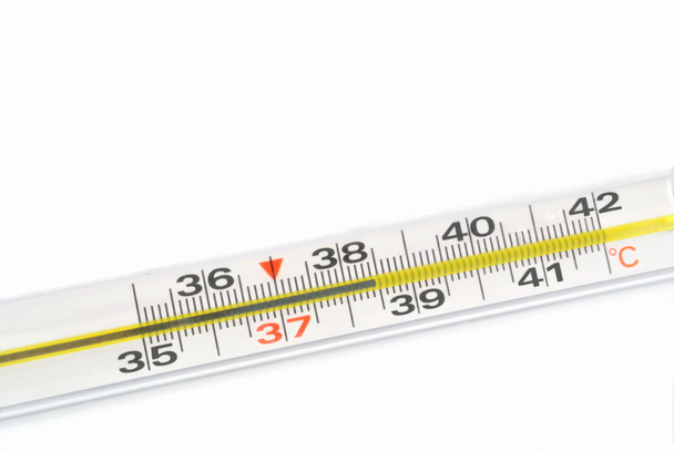 die klinische Thermometerskala zeigt hohe Temperatur an - Foto, Bild
