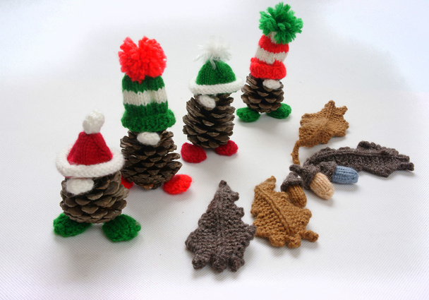 Christmas pine gnome, Xmas pinecone, gift - Foto, afbeelding