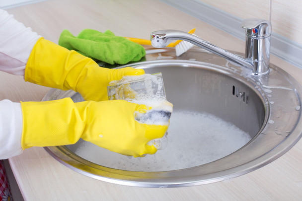 žena mytí nádobí - Fotografie, Obrázek