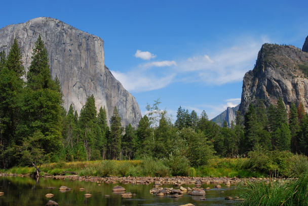 Yosemite Nationaalpark in de zomer - Foto, afbeelding