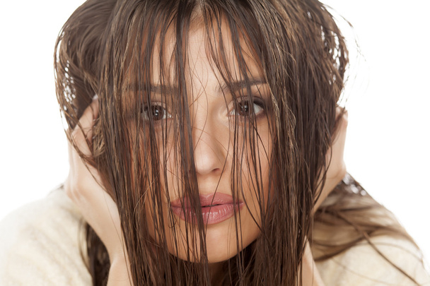 mujer con el pelo mojado - Foto, Imagen