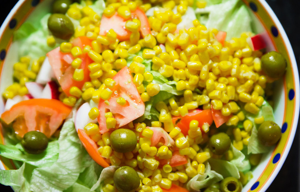 salad on the kitchen - Foto, Imagem