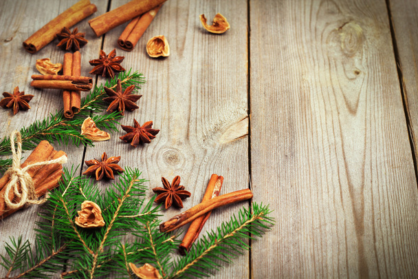 Christmas decoration with fir tree and spices - Zdjęcie, obraz