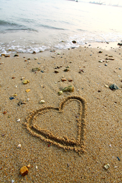 kum üzerinde kalp - Fotoğraf, Görsel