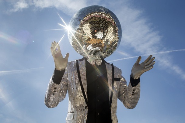 Mr discoball napsütés - Fotó, kép