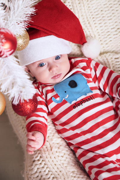 Cute Santa baby at Christmas - Fotografie, Obrázek