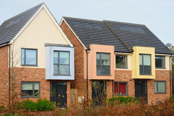Satır renkli Modern İngiltere'de evlerin - Fotoğraf, Görsel