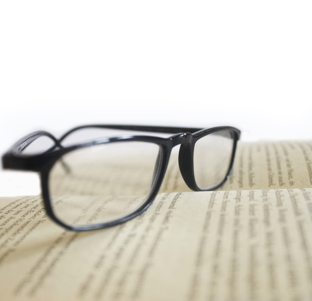 book and glasses - 写真・画像