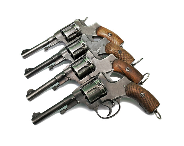 Négy régi revolver - Fotó, kép