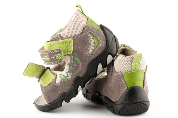 Zapatos de bebé cierran con cierre de velcro
 - Foto, Imagen