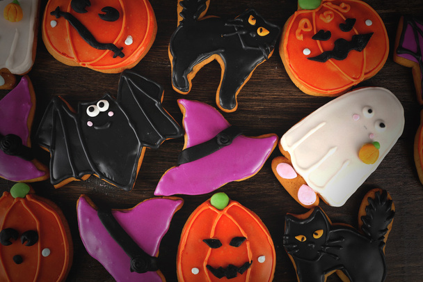 Creative Halloween cookies - 写真・画像