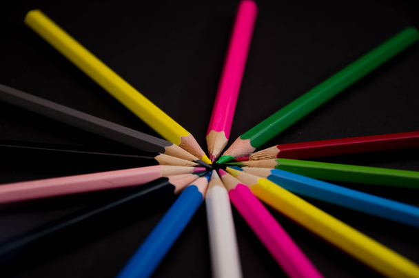 Sprawa kolorów ołówek - Zdjęcie, obraz