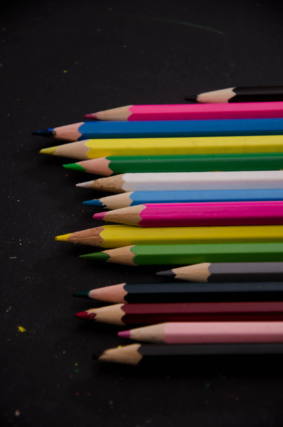 lápiz escribir fondos enanos de color
 - Foto, imagen