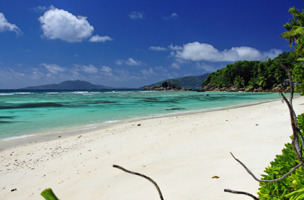 Plage d'Anse La Blague à Praslin île, Seychelles
. - Photo, image