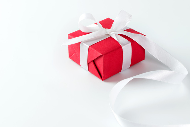 Red gift box  - Фото, зображення