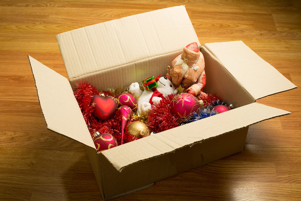 laatikko joulun leluja - Valokuva, kuva