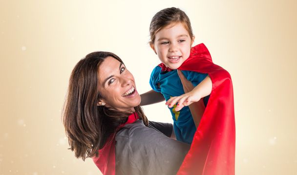 Famille habillée comme un super héros
 - Photo, image