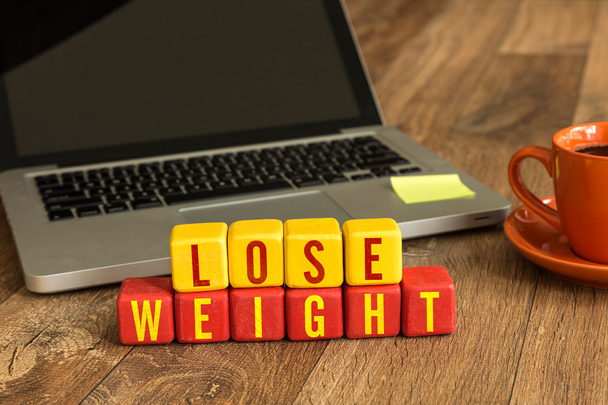 Perder peso escrito en cubos
 - Foto, imagen