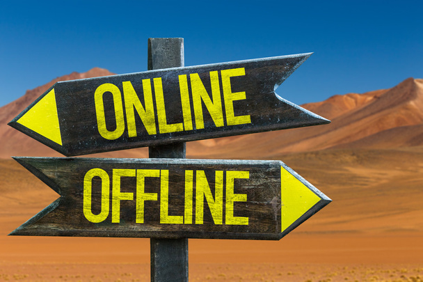 Online - Offline signpost - Photo, Image