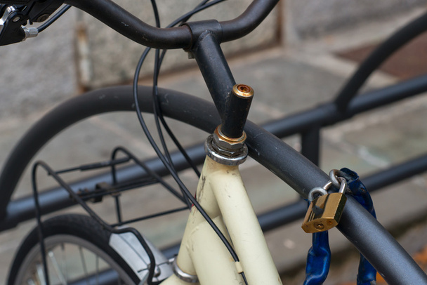 Bicycle tied by padlock - Foto, immagini
