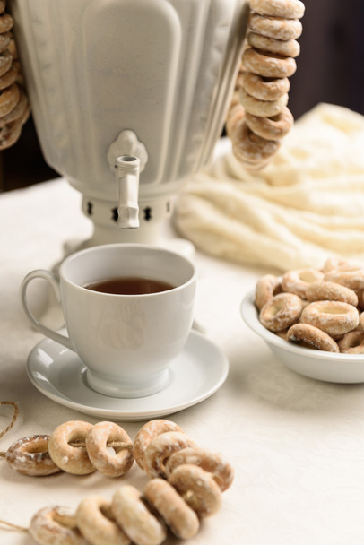 rosquillas y té caliente
 - Foto, imagen