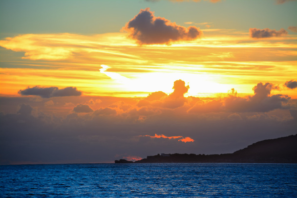 modré moře a žlutá obloha při západu slunce - Fotografie, Obrázek