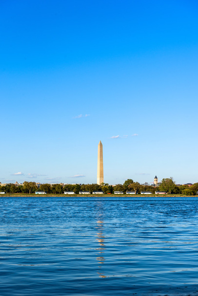 εθνικό μνημείο στην Ουάσιγκτον D C - Φωτογραφία, εικόνα