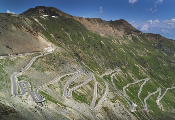 Silnice na Passo dello Stelvio v Alpách, Itálie - Fotografie, Obrázek