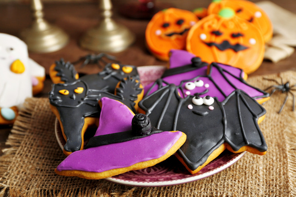 Creative Halloween cookies on wooden background - Φωτογραφία, εικόνα