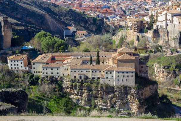 Общий вид на исторический город Куэнка, Испания
 - Фото, изображение