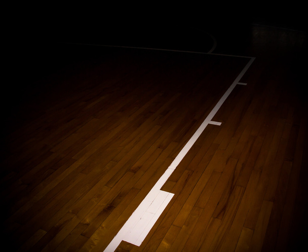 terrain de basket en bois avec effet de lumière
 - Photo, image