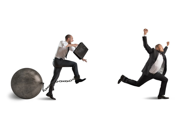 businessman competing with a businessman with obstacle - Foto, immagini