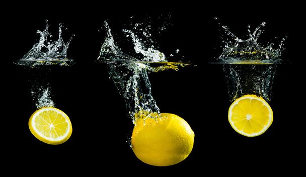 lemons splash in water - Foto, Imagen