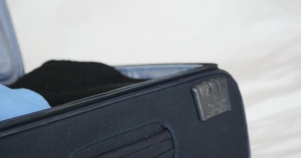 close baggage and zip on Suitcase  Luggage - Close Up, Macro - Video, Çekim