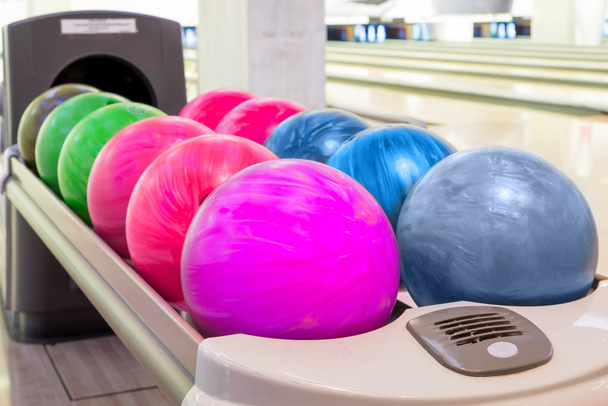 Close-up view of colorfulbowling balls - Foto, afbeelding