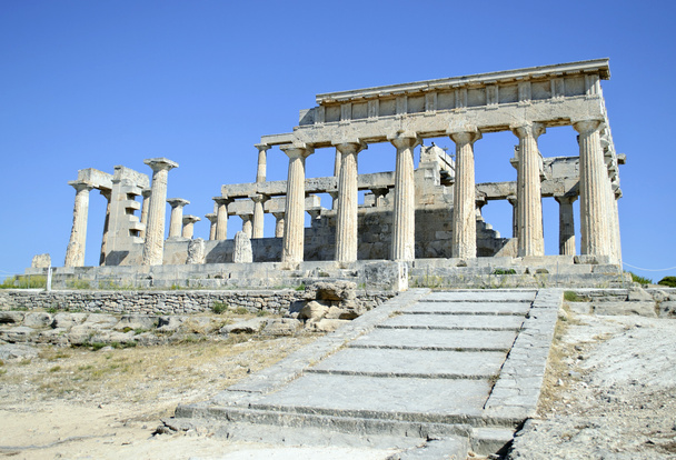 Templo de Ahaia em Aegina Grécia
 - Foto, Imagem