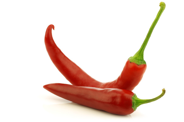 Twee rode pepers (paprika) - Foto, afbeelding