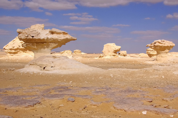 Deserto branco no Egito
 - Foto, Imagem