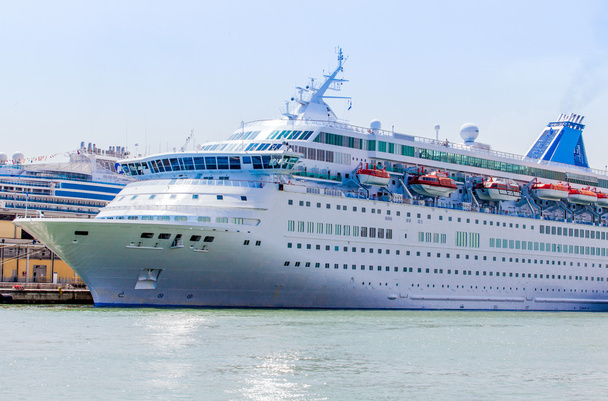 Cruise ship anchored - Photo, Image