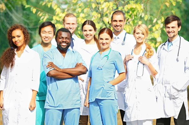 sorrindo equipe de médicos
  - Foto, Imagem