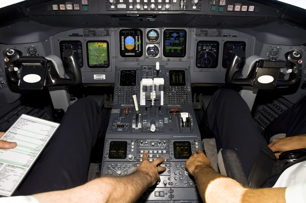 cabina di pilotaggio aereo
 - Foto, immagini