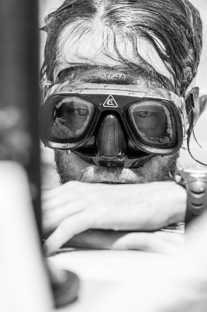 Freediver Waiting with Patience the result Given by the Judge af - 写真・画像