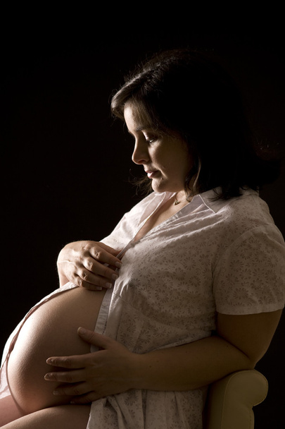 Pregnancy - abdomen - 写真・画像