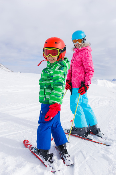 Kids at ski resort - Zdjęcie, obraz