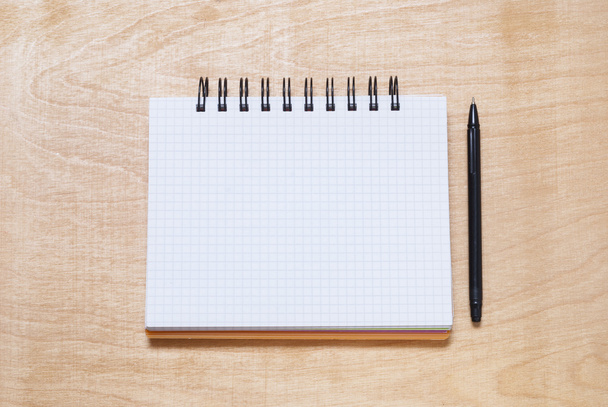 notebook and pen - Foto, afbeelding