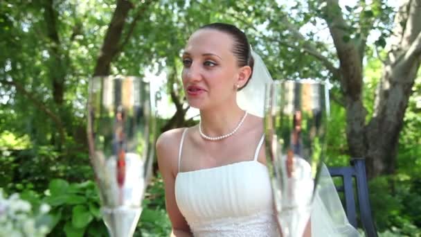 Beautiful Bride Smiling - Felvétel, videó