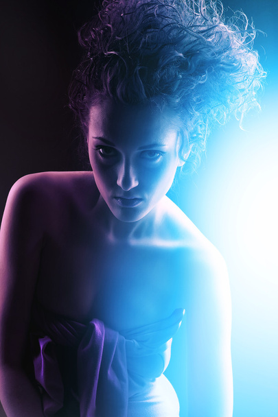 Model in blue and violet light - Fotografie, Obrázek